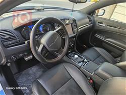 کرایسلەر 300